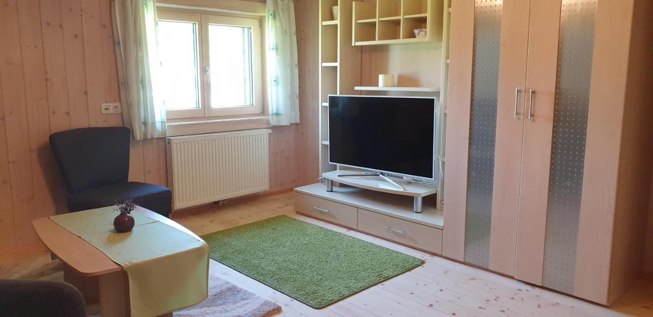 Ferienwohnung Haus Feuerstein Schnepfau Exterior foto